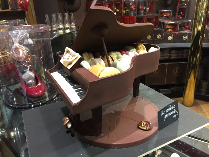 can't get enough macaron's either, especially inside a chocolate piano